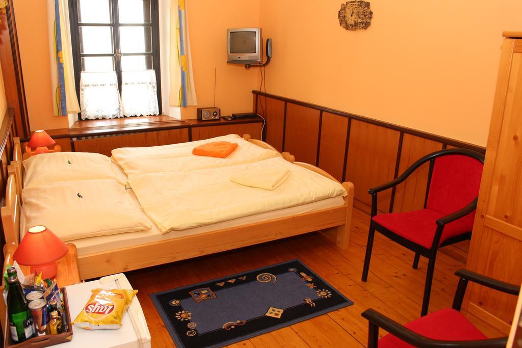 Penzion Kasper Cyklopenzion Jindřichův Hradec Habitación foto